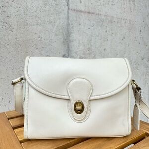 Vintage Coach Bone Devon Bag Purse